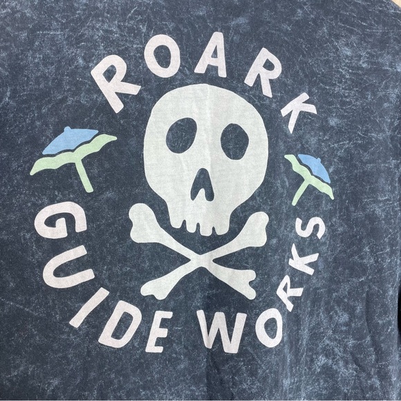 Roark Guide Works Shirt Skull Beach Custom Dyed Premium Tee Black Men Size Small - Picture 4 of 6